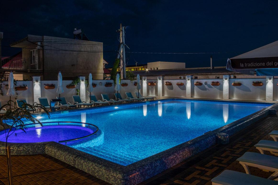 Hotel Grand More Zatoka Esterno foto