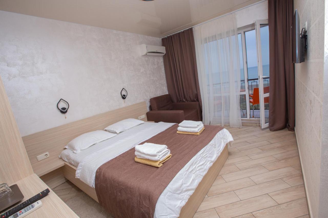 Hotel Grand More Zatoka Esterno foto